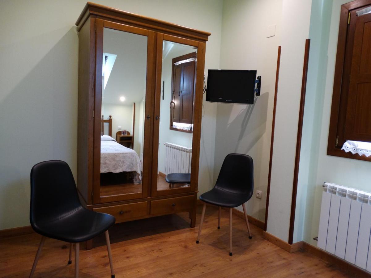 Apartamentos La Cruz De Paderne 纳维亚 外观 照片