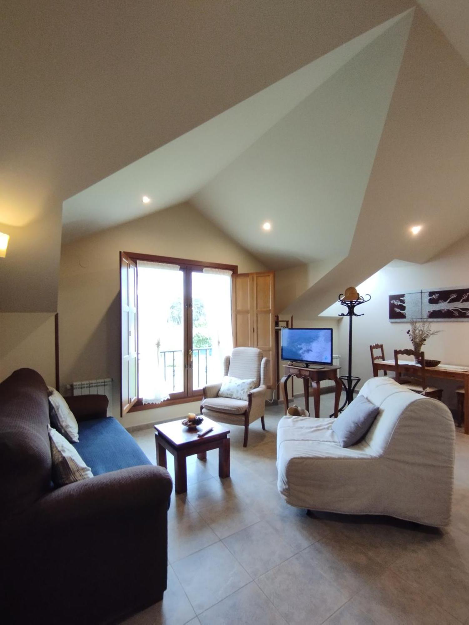 Apartamentos La Cruz De Paderne 纳维亚 外观 照片