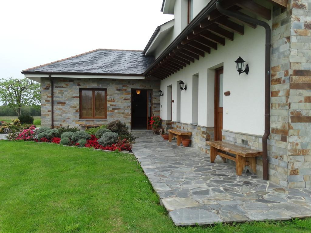 Apartamentos La Cruz De Paderne 纳维亚 外观 照片